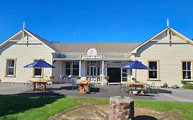 Karamea Hotel